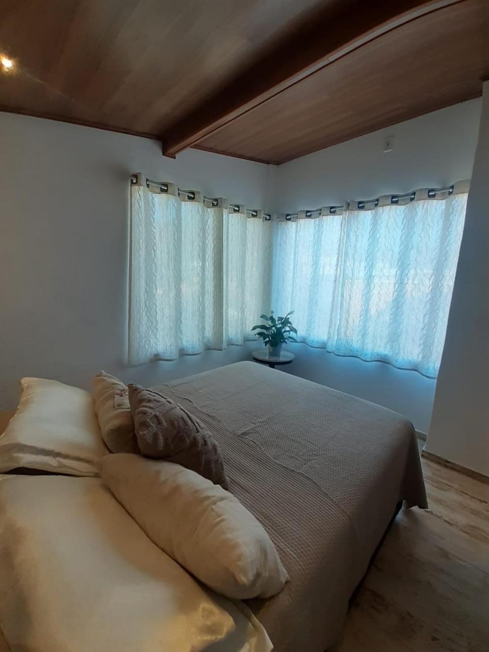 Otima Proxima Ao Centro